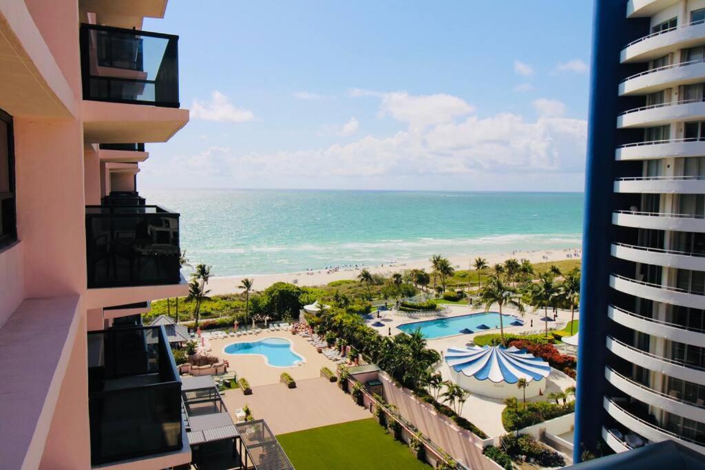 Alexander 511 Beachfront Condo With 2 Pools, Direct Beach Access, Sauna, Tikki Bar マイアミビーチ エクステリア 写真